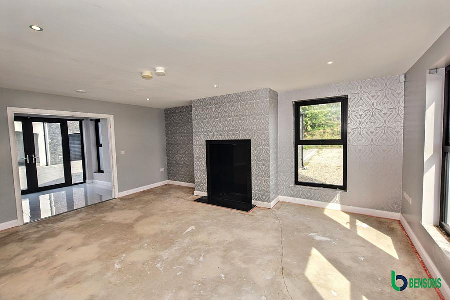 90a Knowehead Road