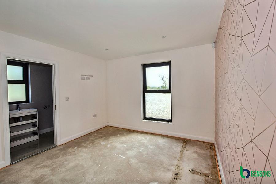 90a Knowehead Road