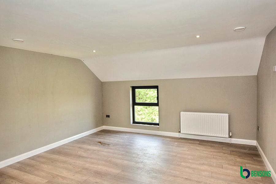 90a Knowehead Road