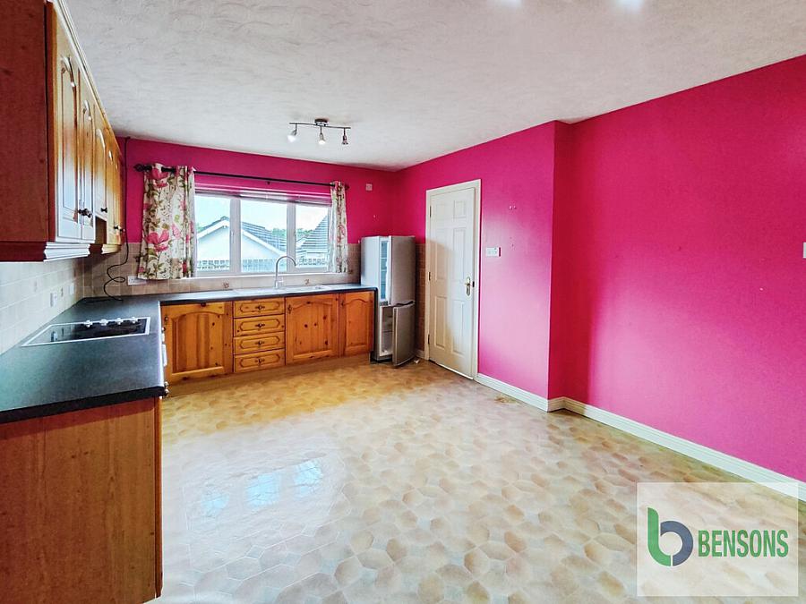 30 Knockbracken Park
