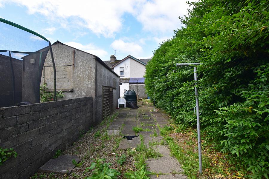 5 Windsor Avenue 5 Windsor Avenue