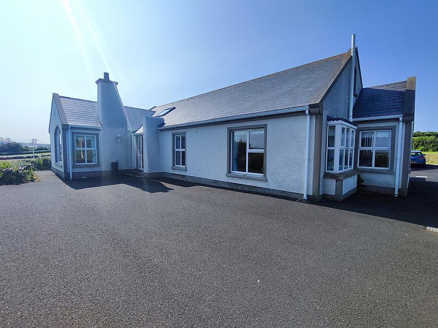 50 Dunluce Road