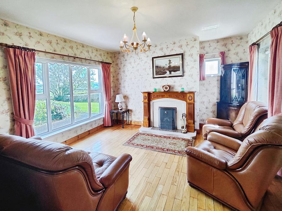 50 Dunluce Road