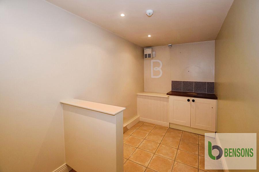 15a Isle Road