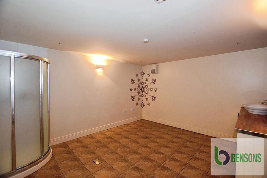 15a Isle Road