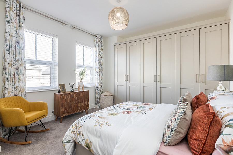 2 Blackthorn Drive