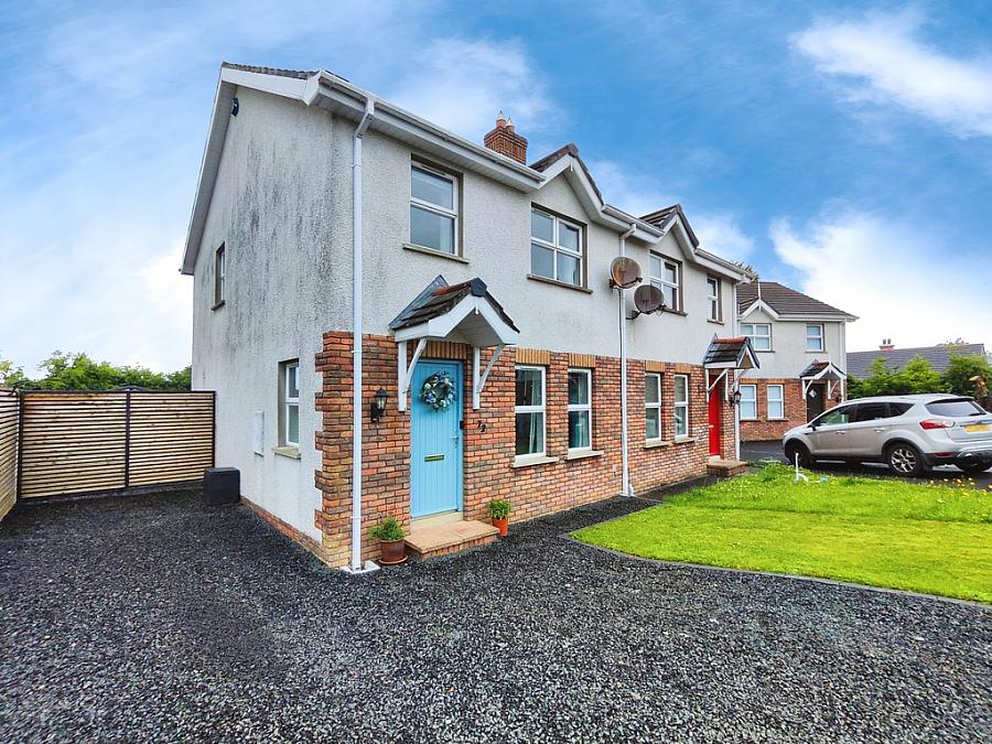 72 Knockbracken Court