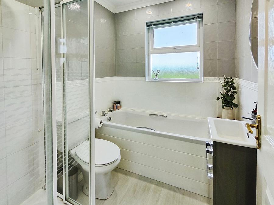 72 Knockbracken Court