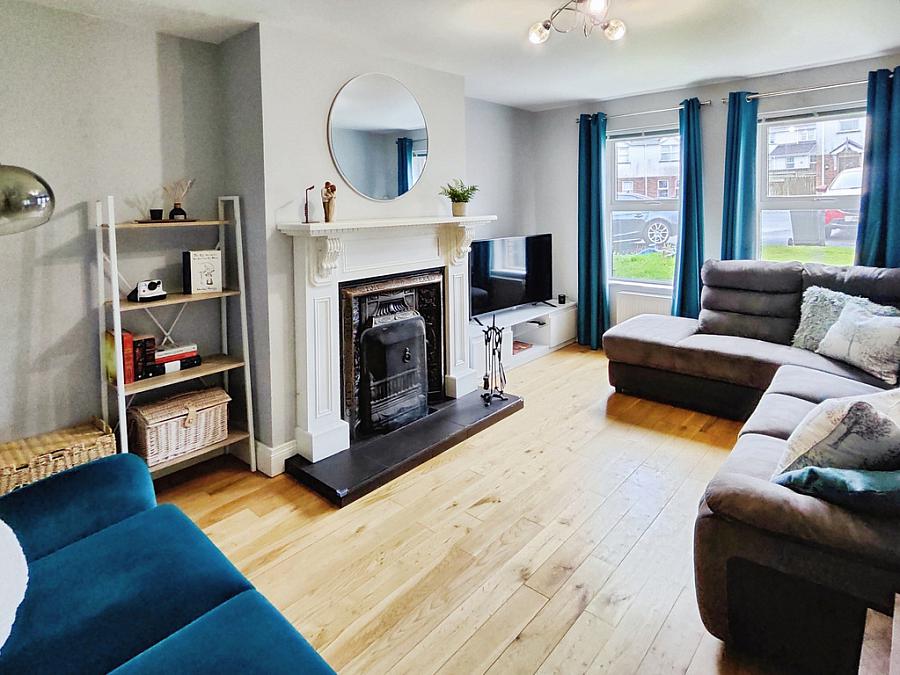 72 Knockbracken Court