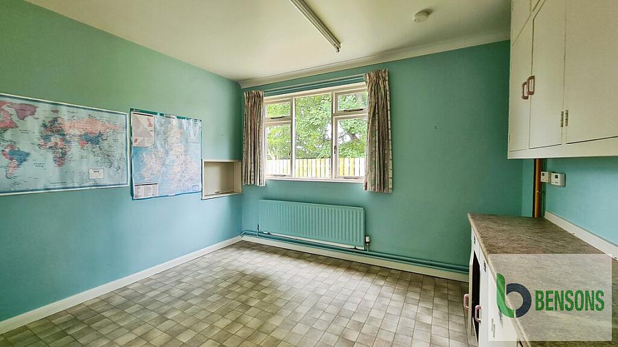 37 Ballyquin Road