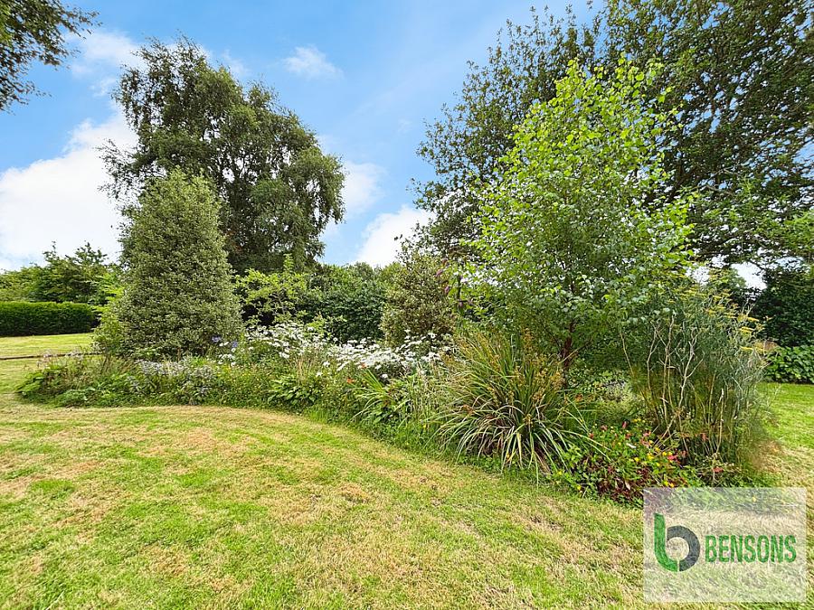37 Ballyquin Road