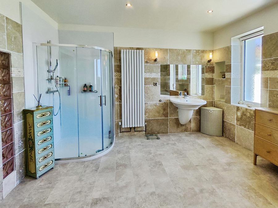 28 Artidillon Road