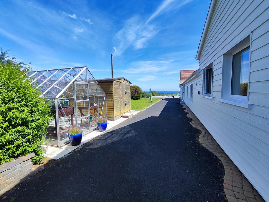 28 Artidillon Road