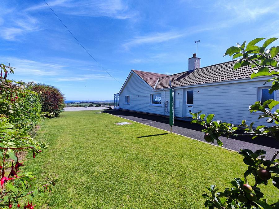 28 Artidillon Road