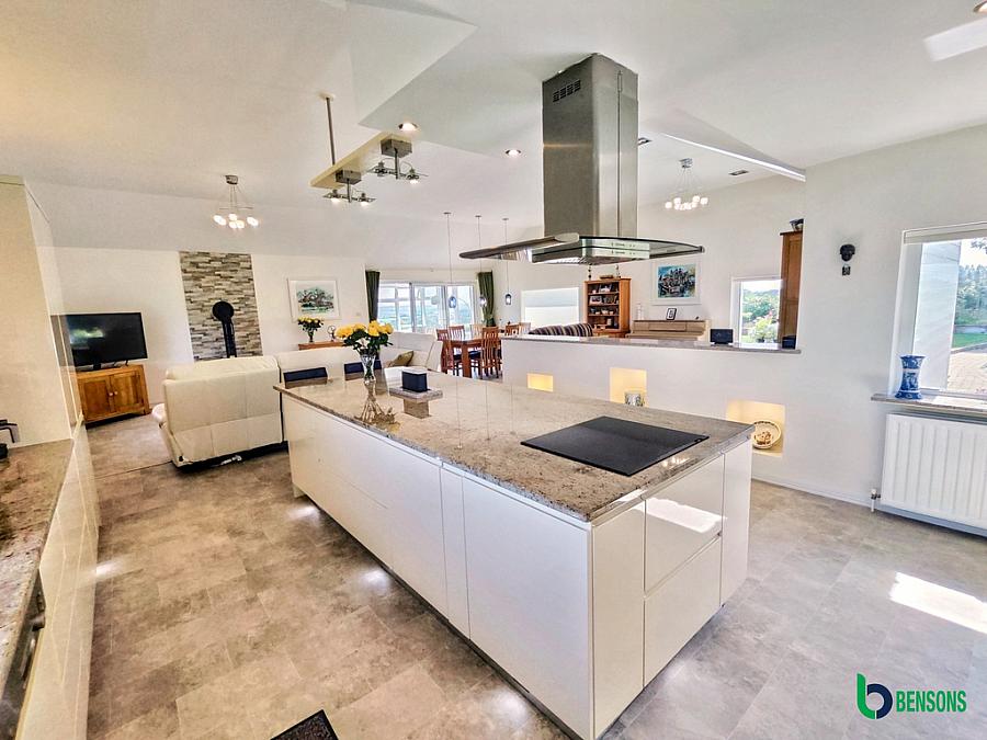 28 Artidillon Road