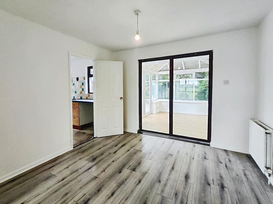 11 Glengorm Avenue