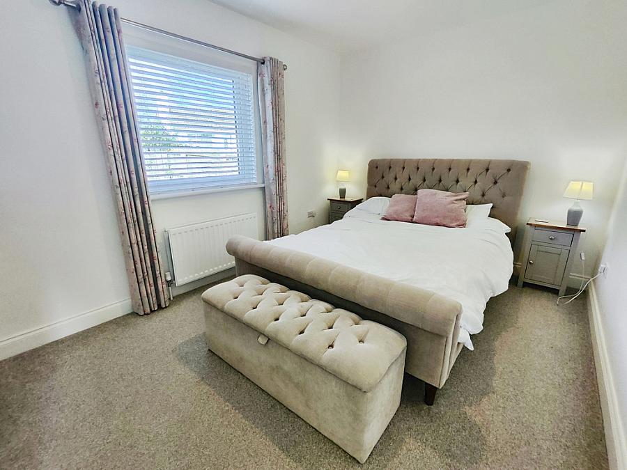 10 Ballintrae Park
