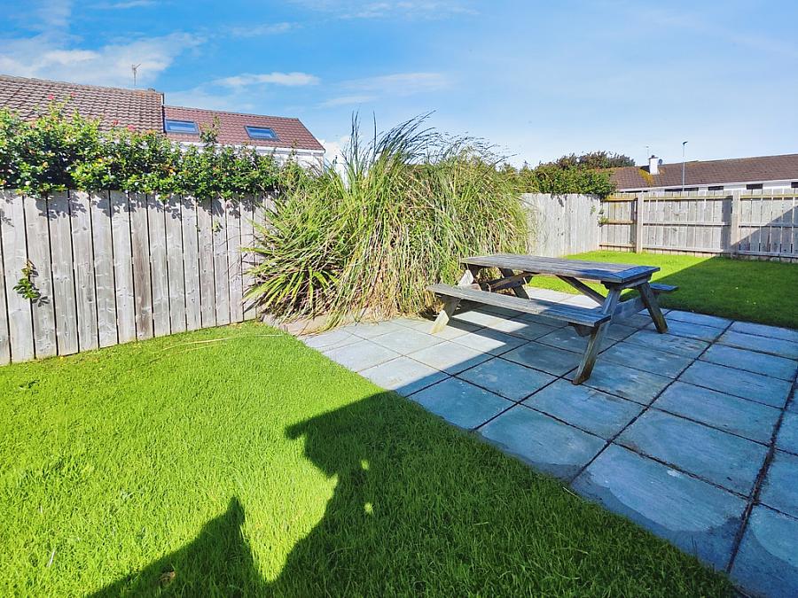 10 Ballintrae Park