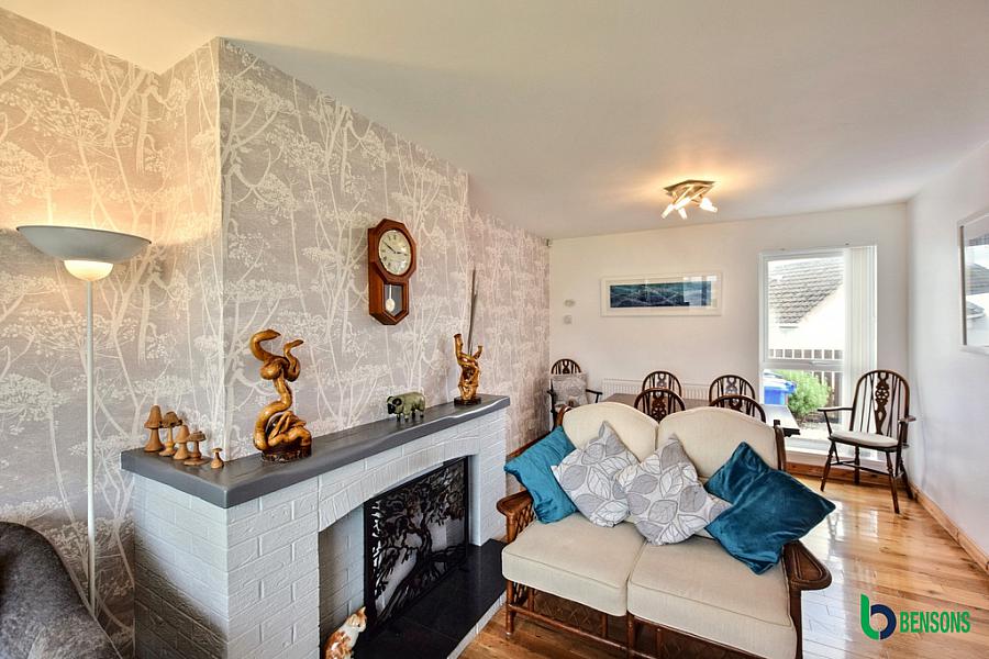 9 Ballintrae Park