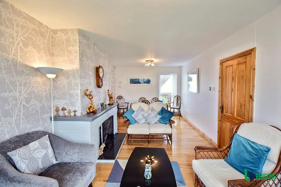 9 Ballintrae Park