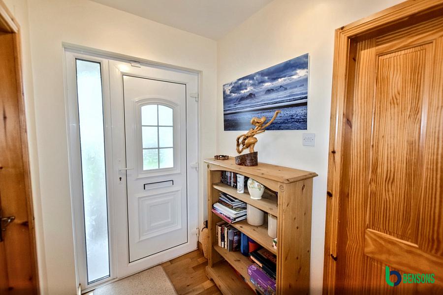 9 Ballintrae Park