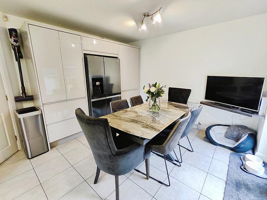 5 Castlehill