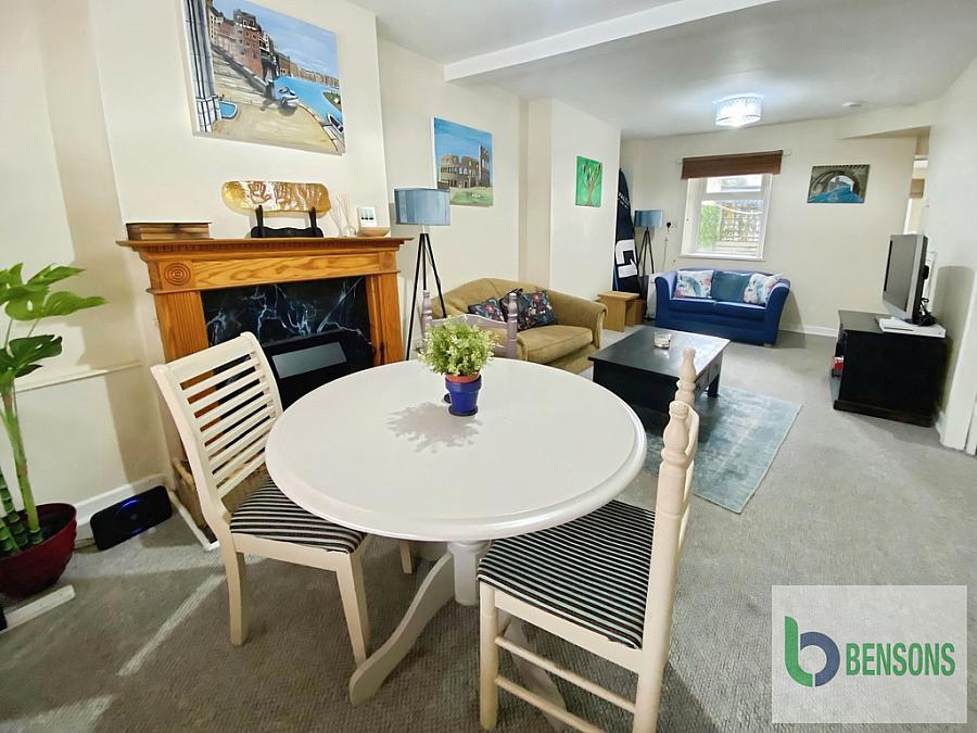42 Brook Street 42 Brook Street