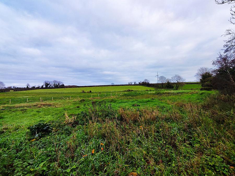 Lands 85M North Of 91 Killyvally Road