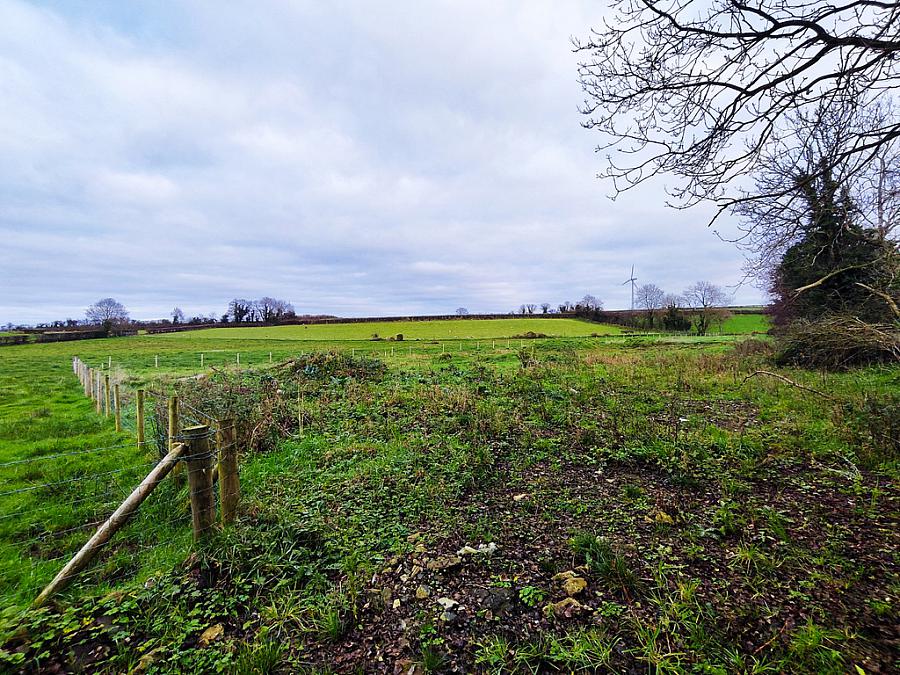 Lands 85M North Of 91 Killyvally Road