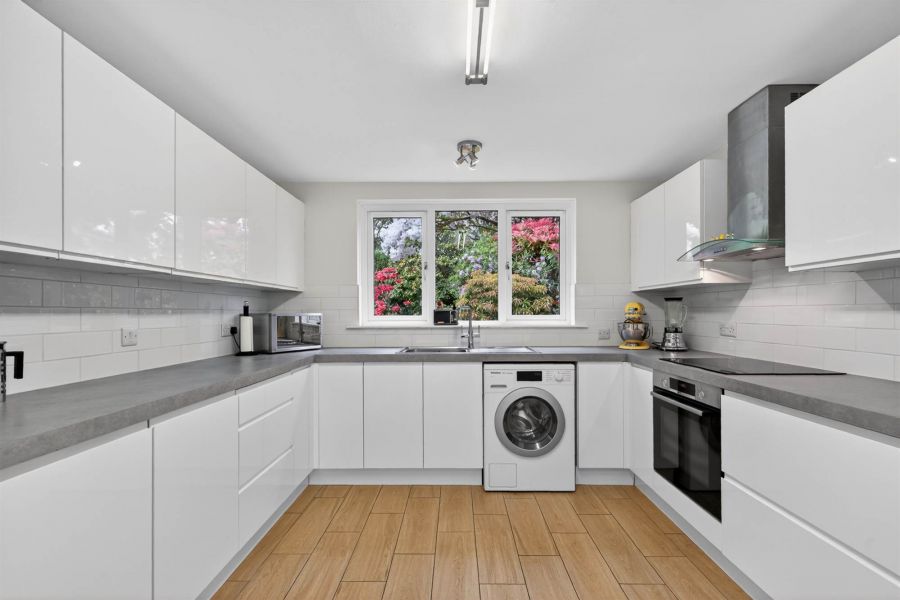 34 Bladon Drive