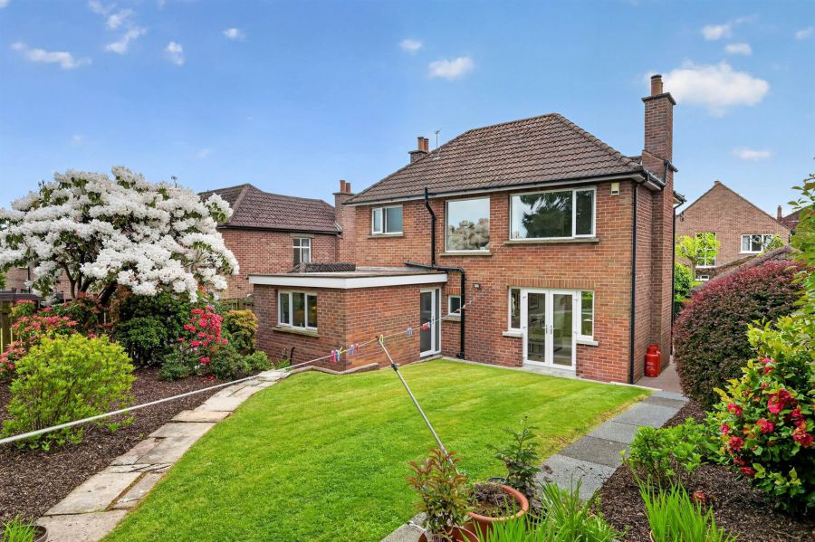 34 Bladon Drive