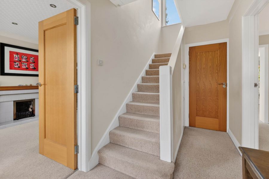 34 Bladon Drive