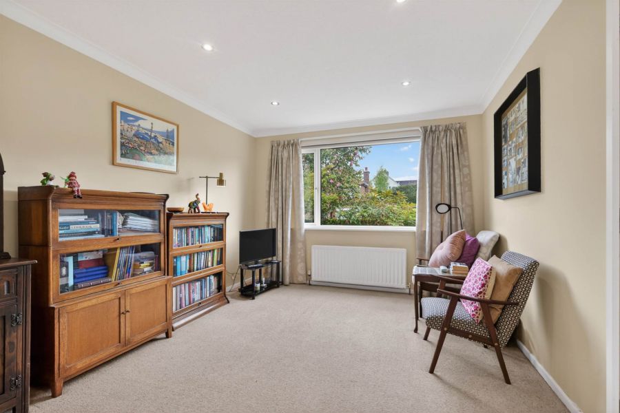 34 Bladon Drive