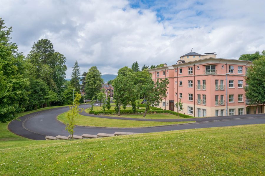 9 Danesfort, Malone Road, Belfast, BT9 5QL