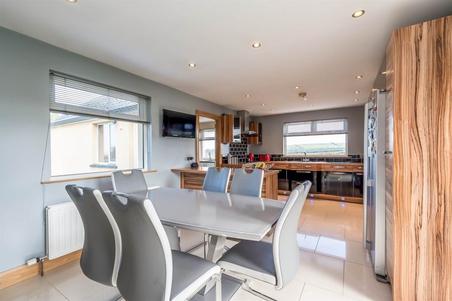 164 Ballysnod Road