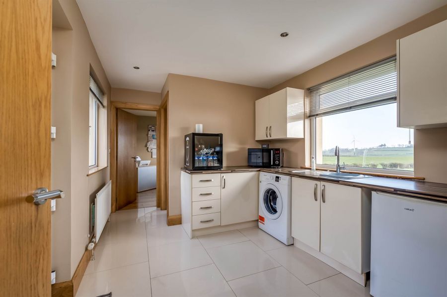 164 Ballysnod Road