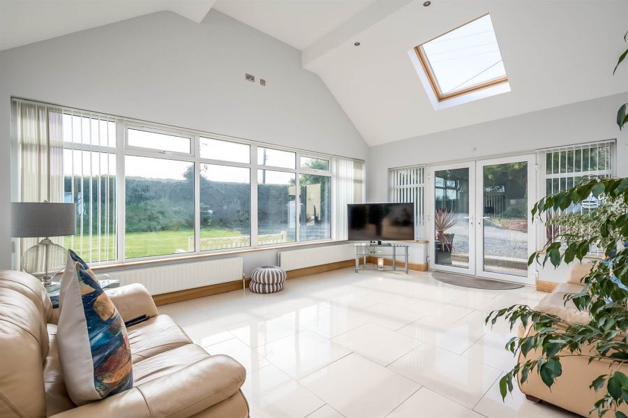 164 Ballysnod Road