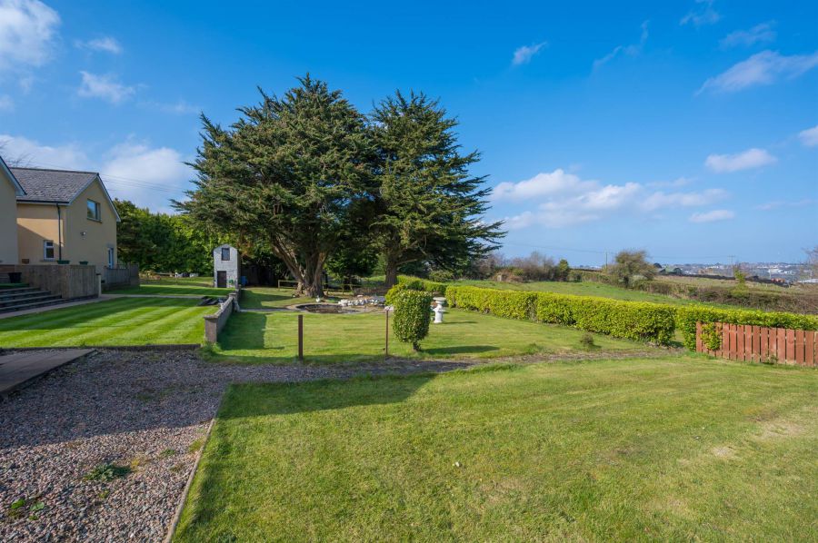 164 Ballysnod Road
