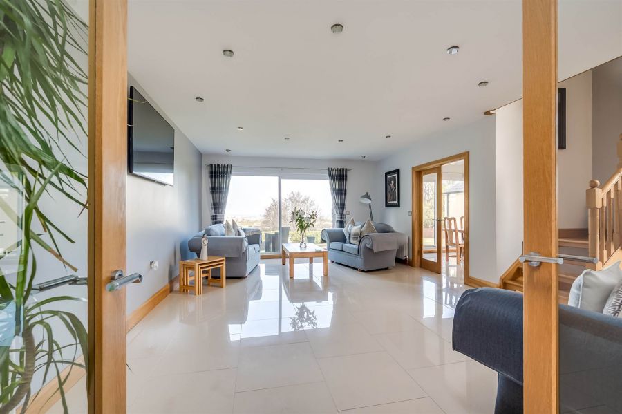 164 Ballysnod Road