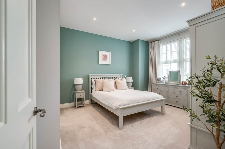 2 Haddo Place
