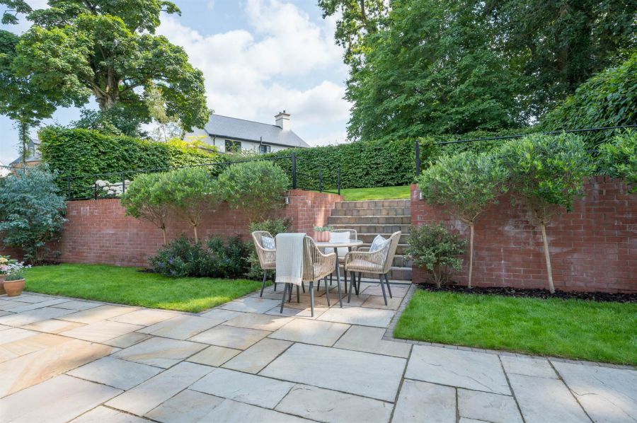 2 Haddo Place