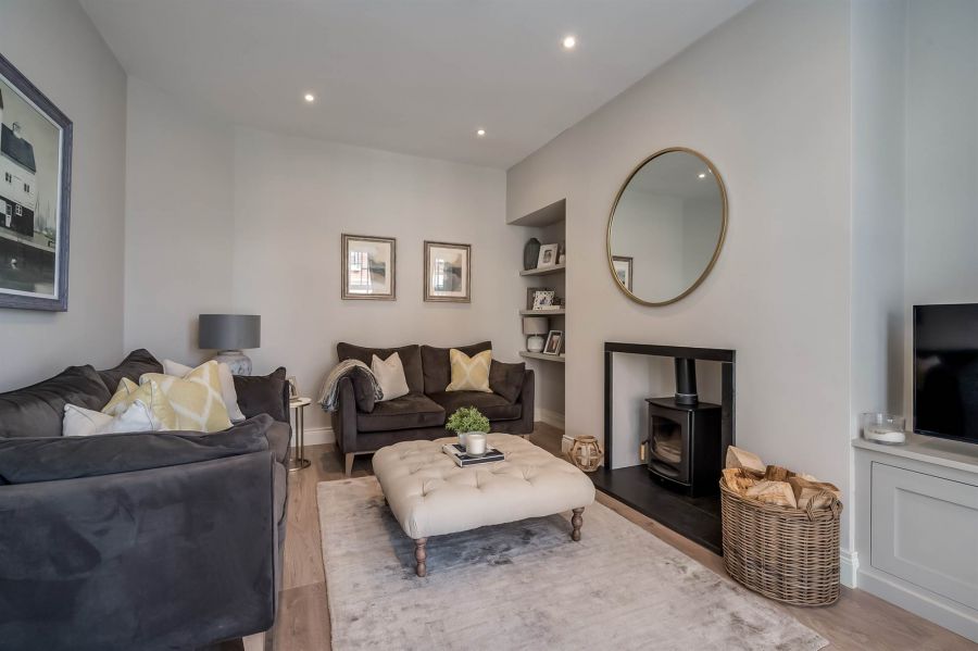 2 Haddo Place