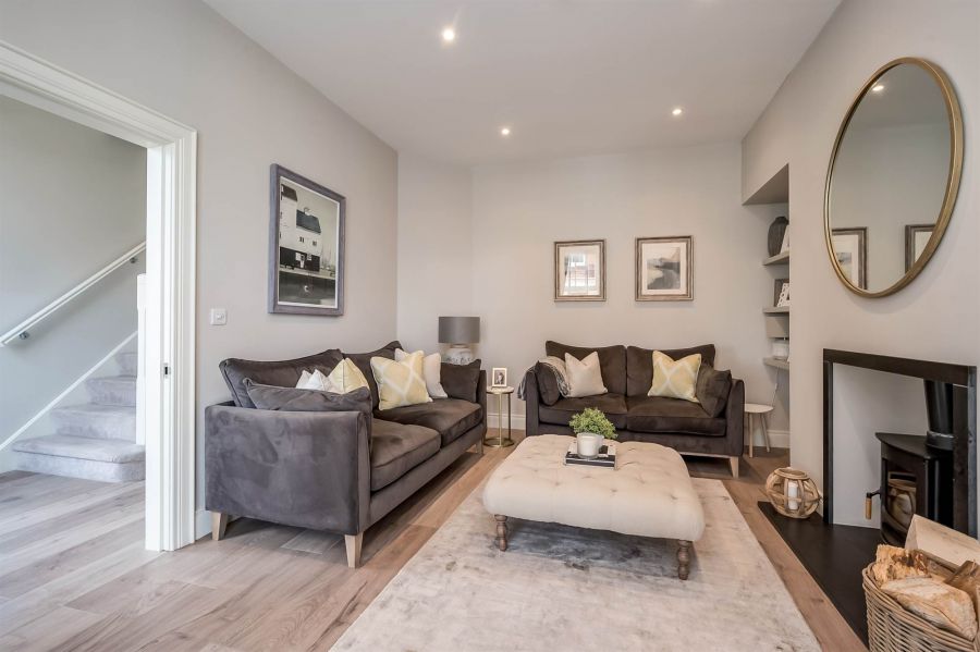 2 Haddo Place