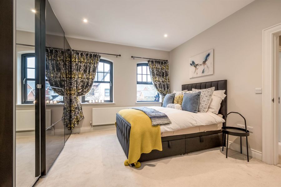 3 Lady Ishbel Avenue