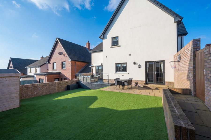 7 Bracken Hill Terrace