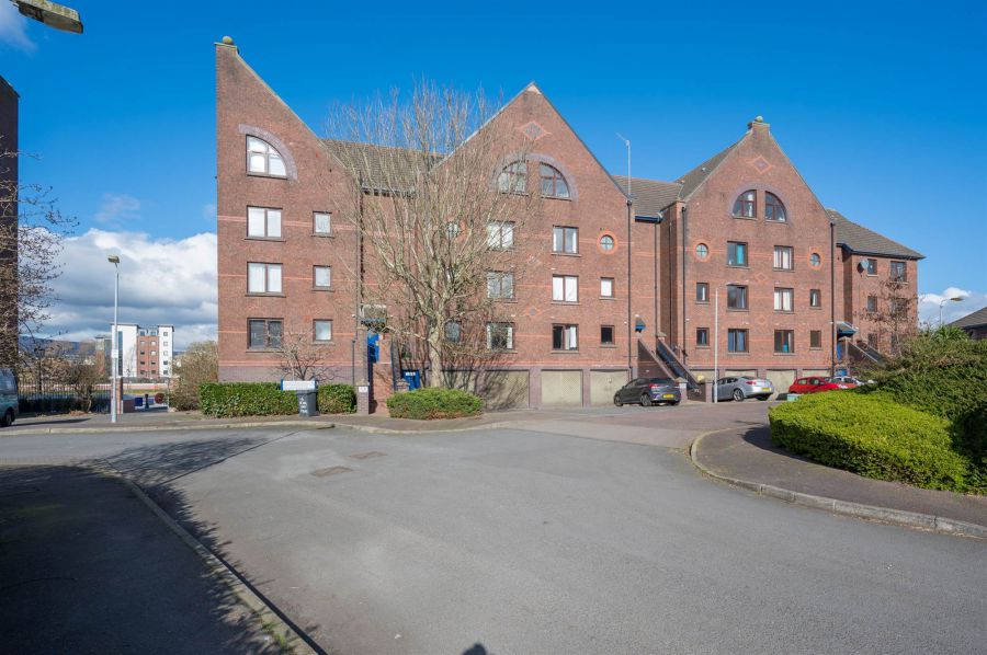 8 Ravenhill Reach Mews, ravenhill, belfast, BT6 8RE