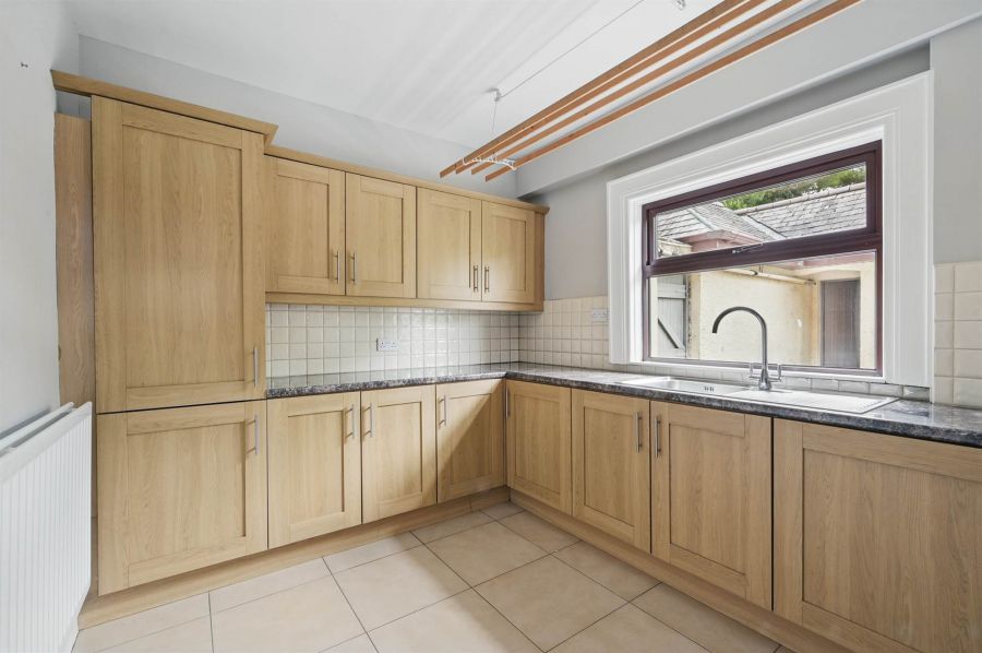 9 Ballynahatty Road
