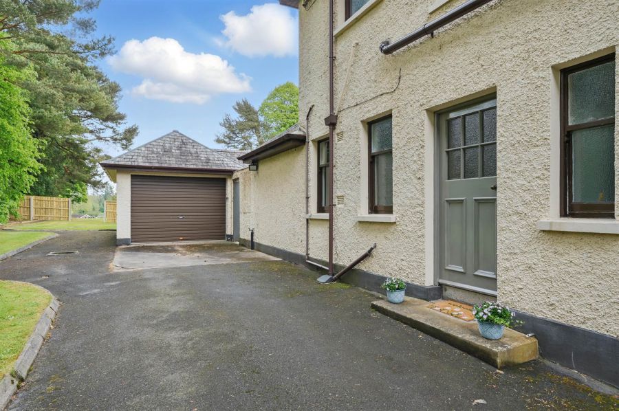 9 Ballynahatty Road
