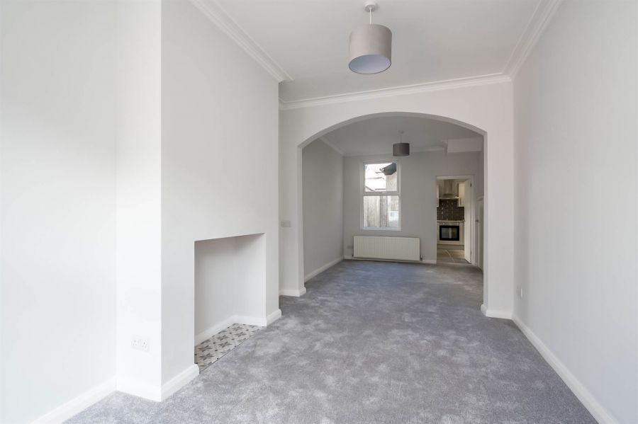 53 Lisburn Avenue