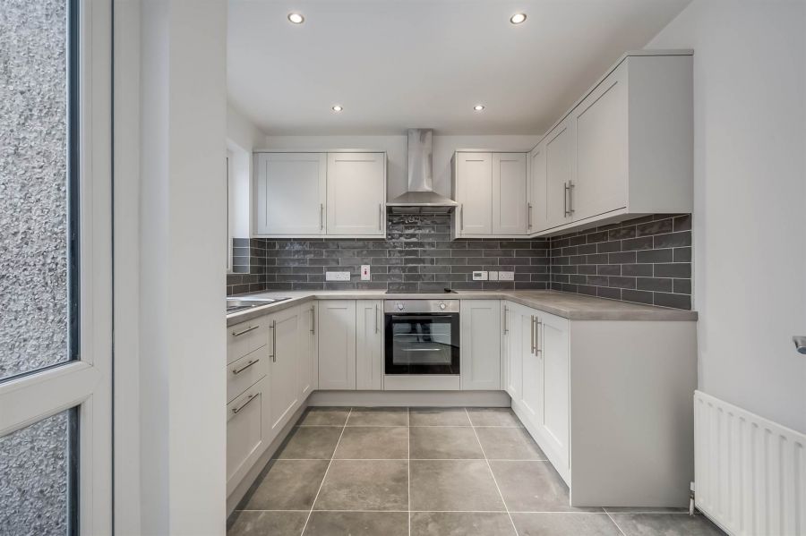 53 Lisburn Avenue